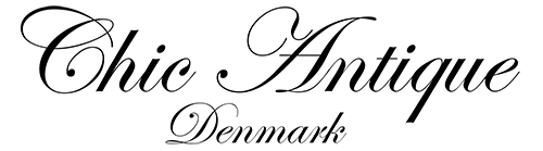 chic antique logotyp